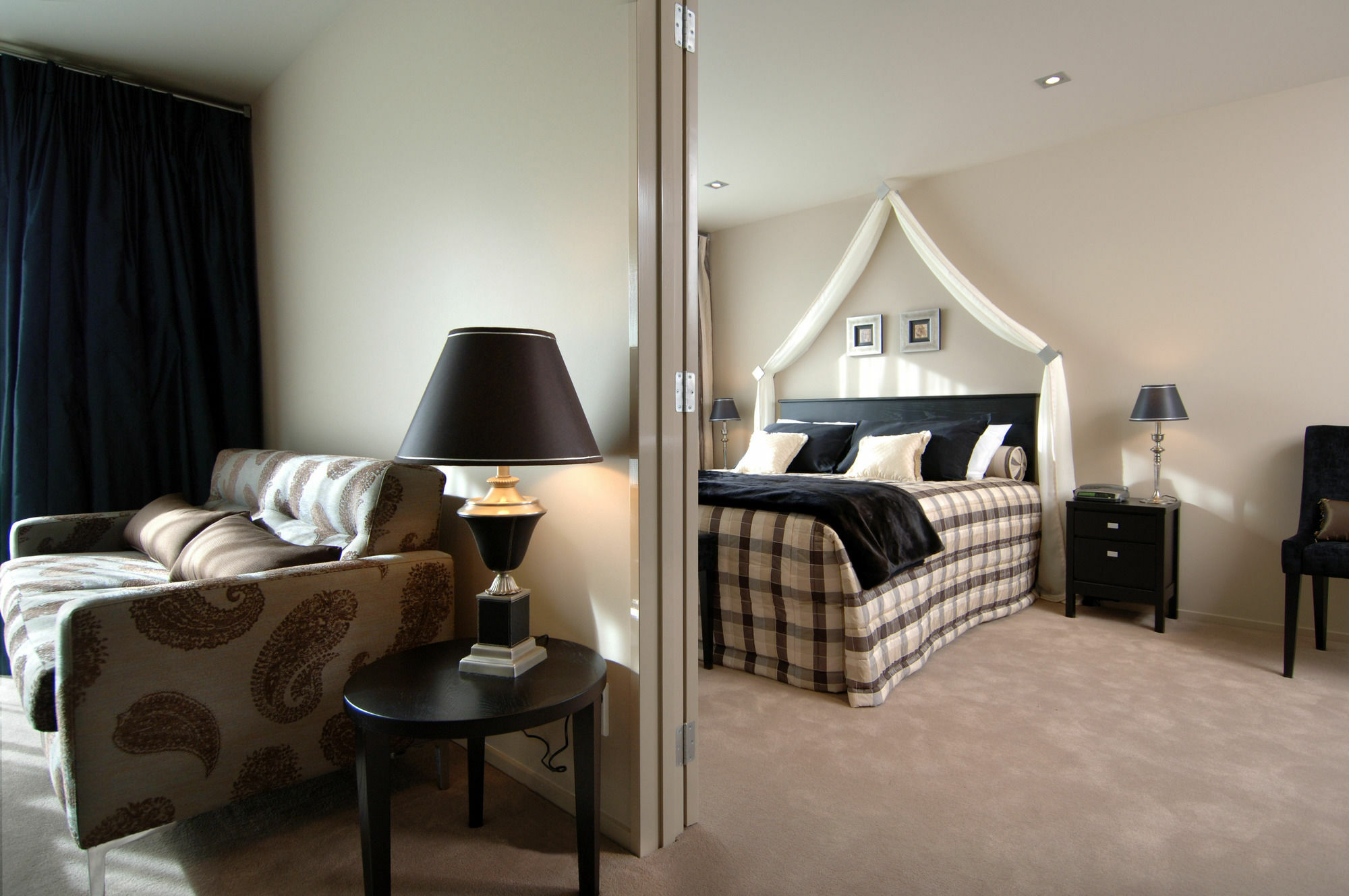 נלסון Palazzo Motor Lodge מראה חיצוני תמונה A bedroom suite